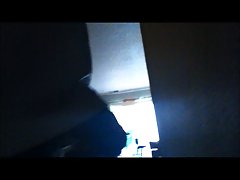 热的黑发女郎性感雀获取角质和女朋友手指乱搞她的猫