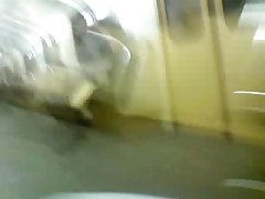 Chinatsu 南-甜日本青少年弹跳在旧的公鸡