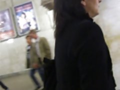 两个家伙从 akari 朝雾得到伟大的口交