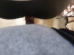 Bdsm 宠物小狗子奴隶脸上吐痰。