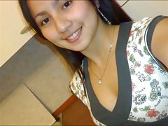性感的亚洲 gal 享有巨大的黑色邦德