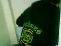 光着身子在门口 3