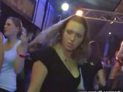 漂亮日本成熟的屄 creampied