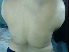 多毛的日本女孩