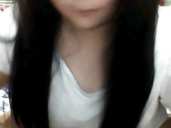 美丽的女孩在厕所越南