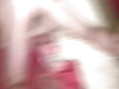 青少年亚洲和金发女郎有热三人行