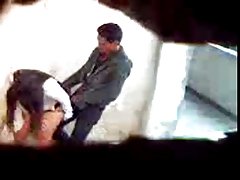 Vixenx-从俄罗斯青少年性交按摩桌上