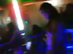 亚洲 g 字符串钱短裤的渴望